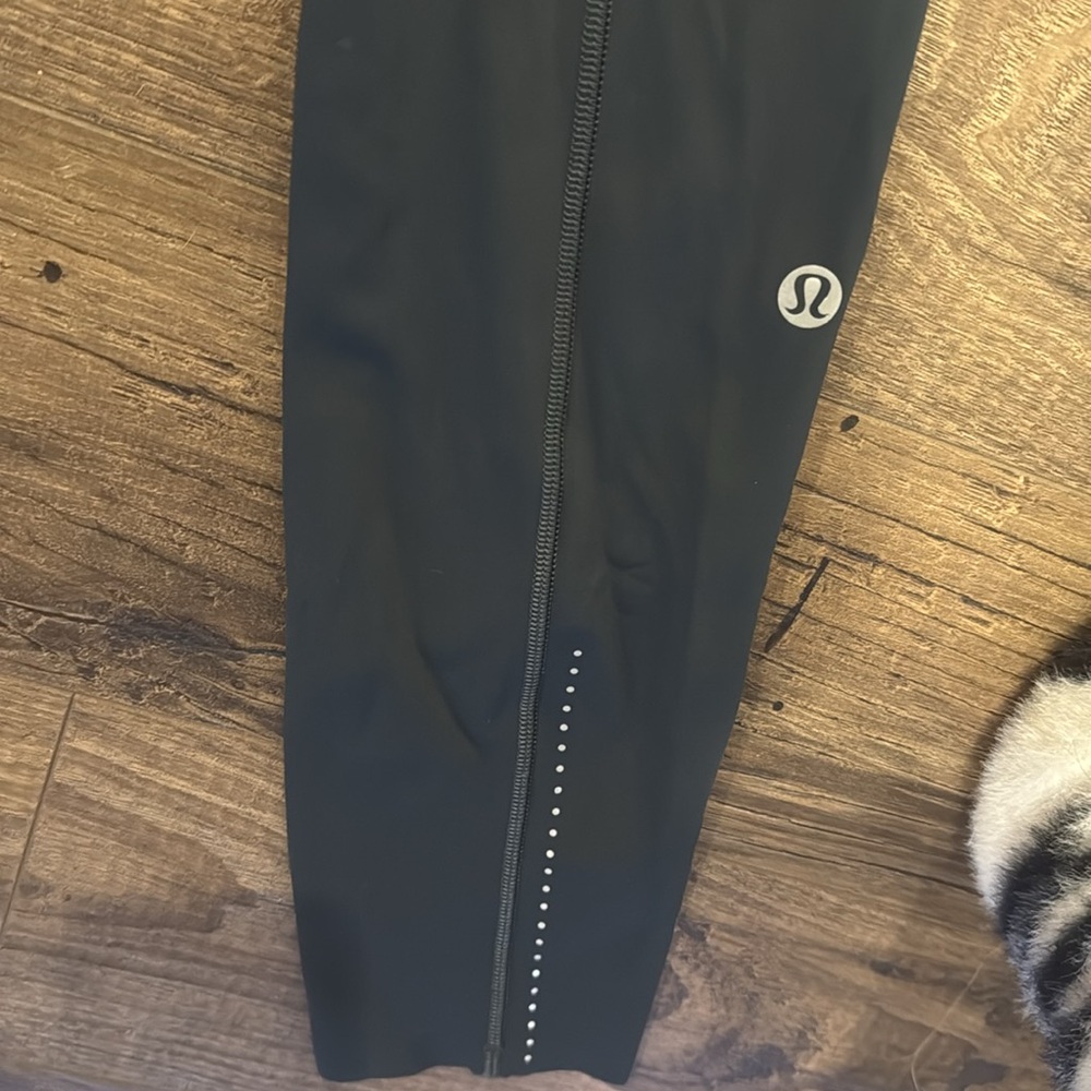 Women’s Lululemon fast and free - Picture 3 of 3